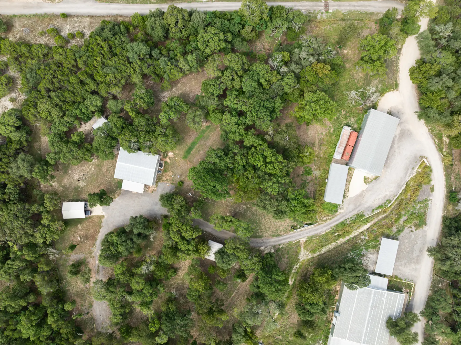 301–329 Dews Road — Warehouse and yard